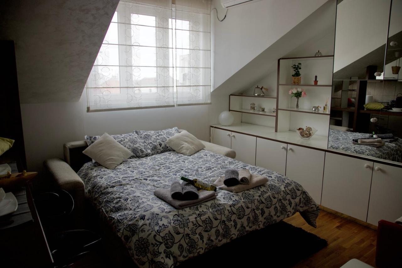 Triangle City Apartment 1 Belgrado Buitenkant foto