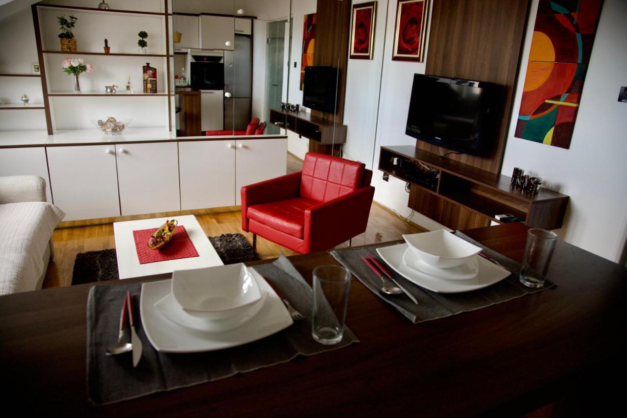 Triangle City Apartment 1 Belgrado Buitenkant foto