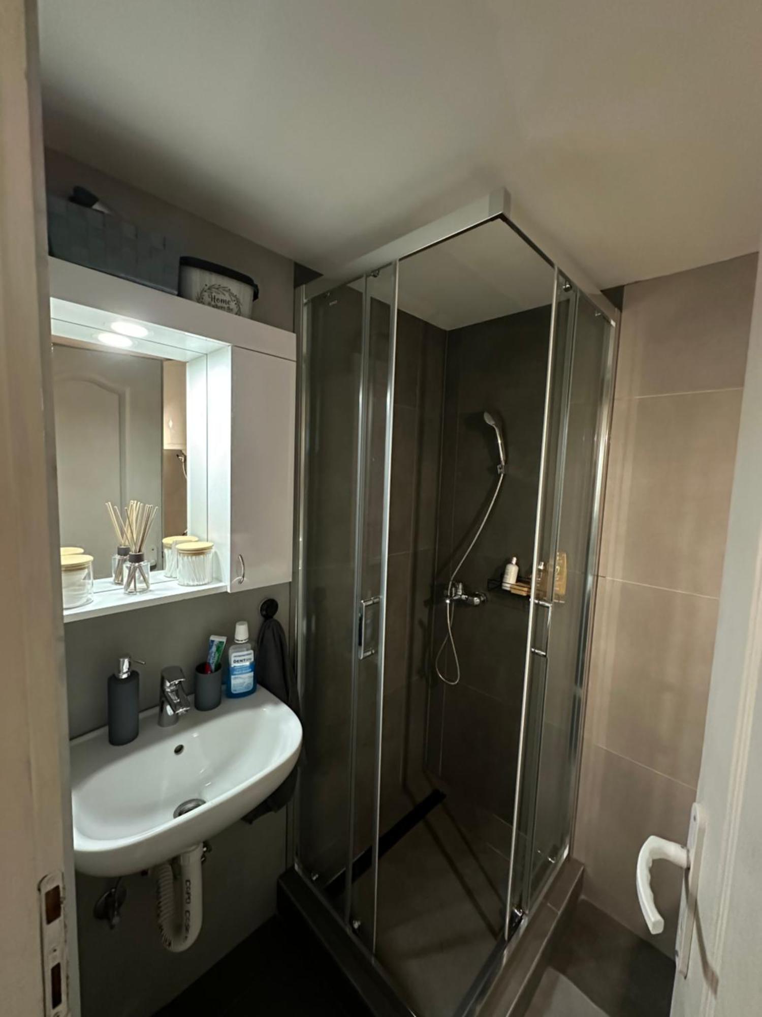 Triangle City Apartment 1 Belgrado Buitenkant foto